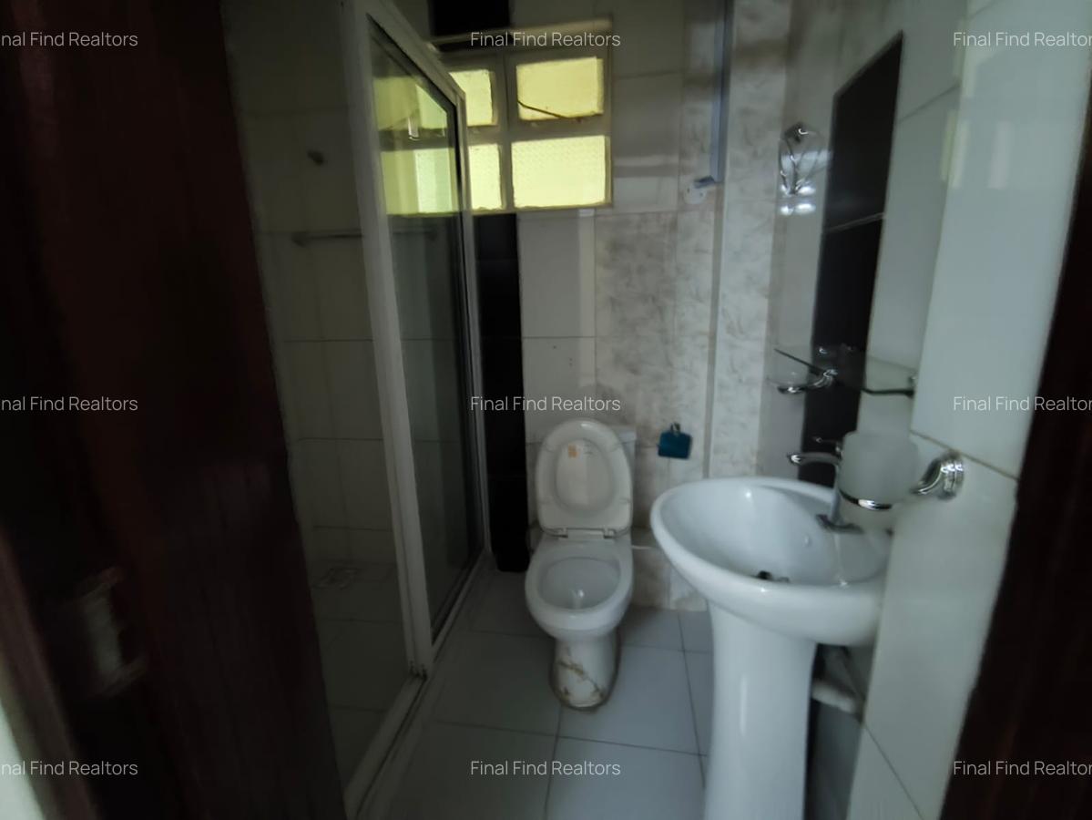 2 Bed Apartment with En Suite in Westlands Area - 10