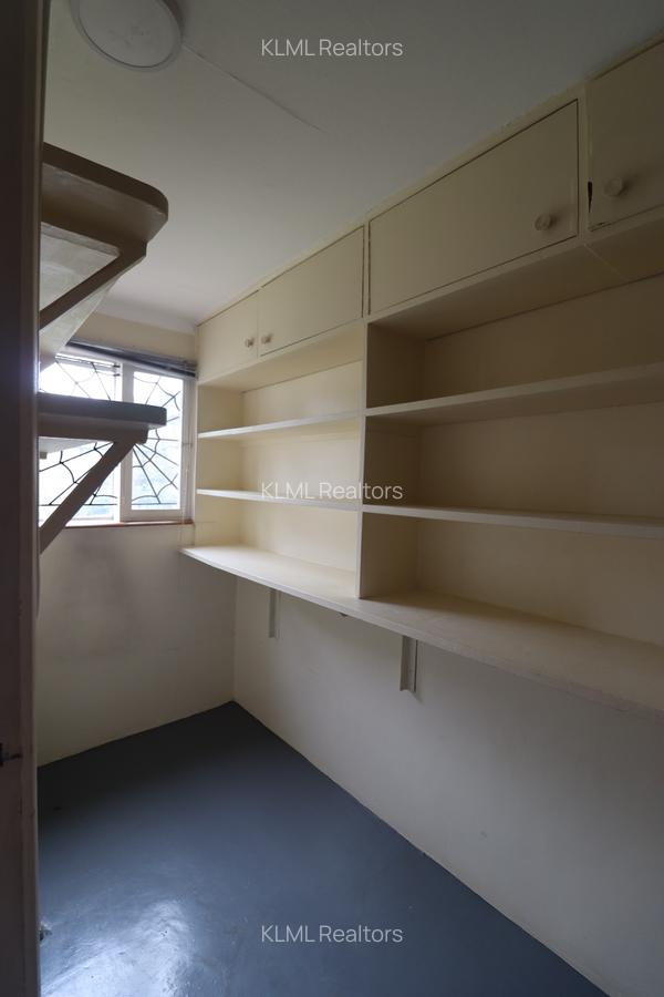 4 Bed Townhouse with En Suite in Nyari - 4