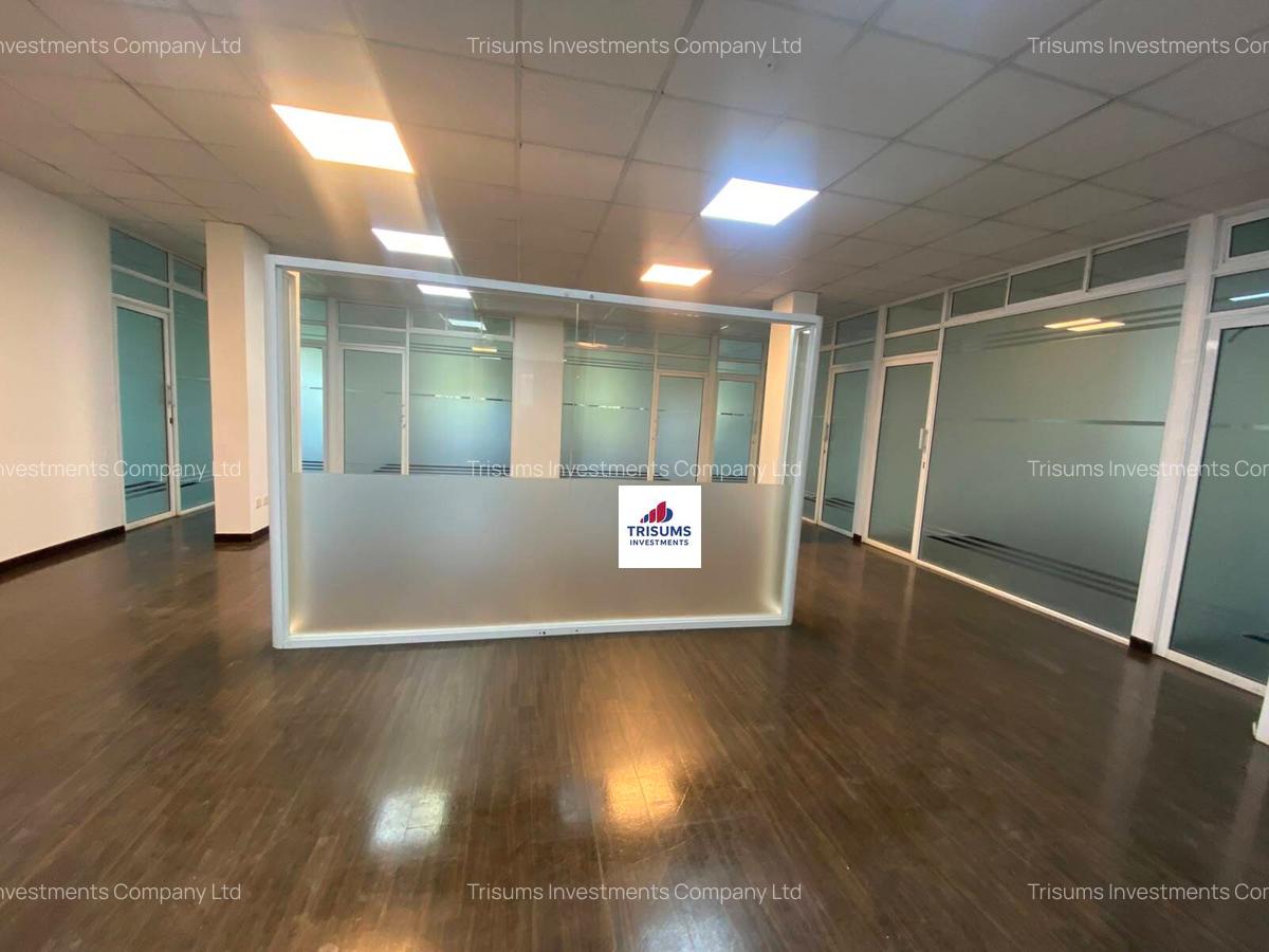 2,500 ft² Commercial Property with Fibre Internet in Riverside - 3
