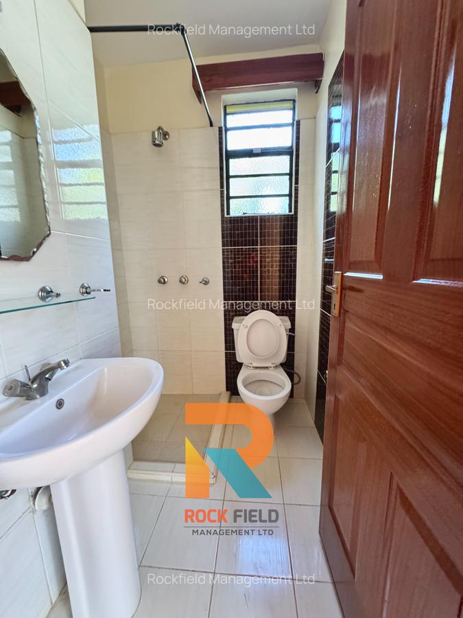 4 Bed Townhouse with En Suite at Redhill Road - 9