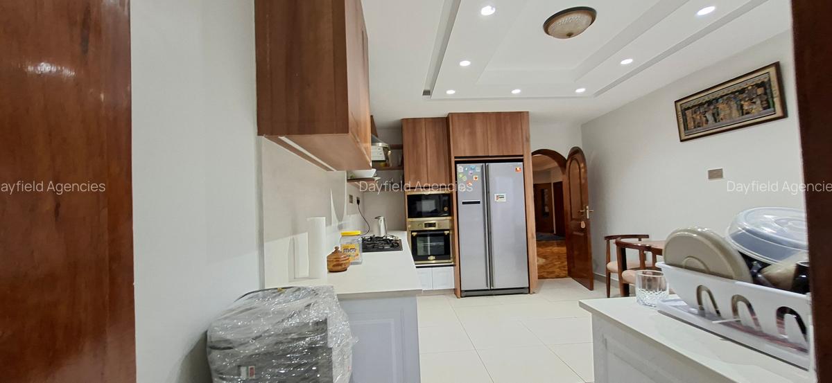 4 Bed House with En Suite at Grevillea Grove - 4