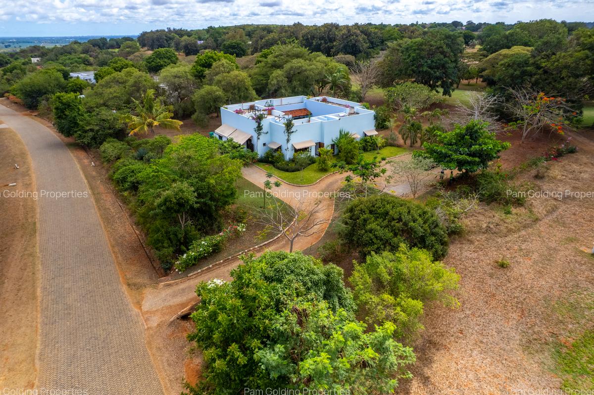 4 Bed Villa at Vipingo Ridge - 1