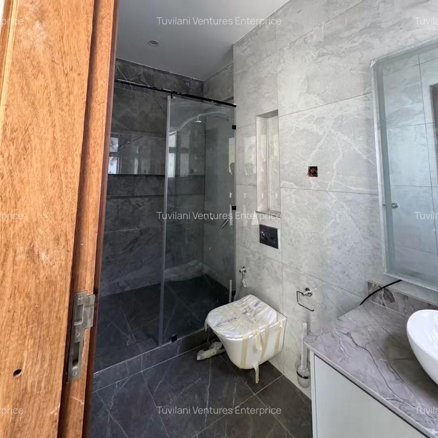 Serviced 2 Bed Apartment with En Suite at Nyali Monbasa - 14