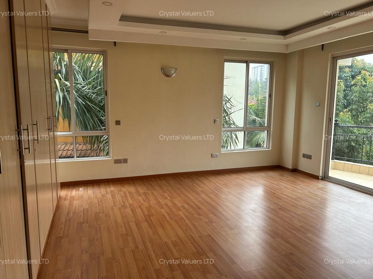 3 Bed Apartment with En Suite in Kileleshwa - 10