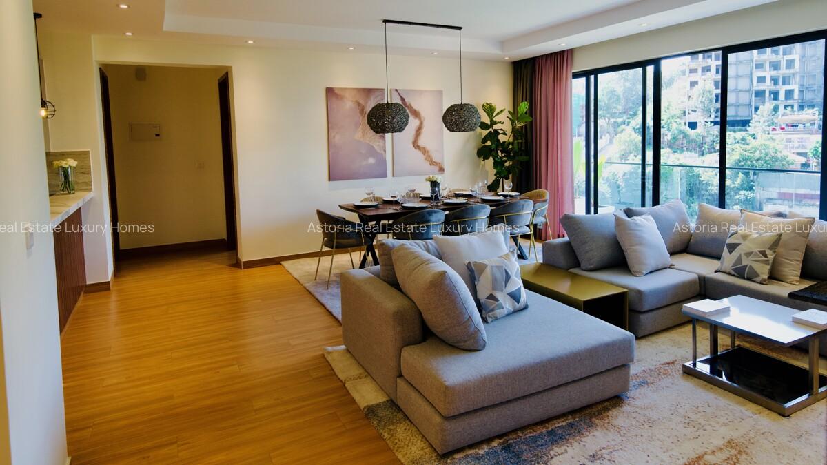 2 Bed Apartment with En Suite at 2026-385 - 6