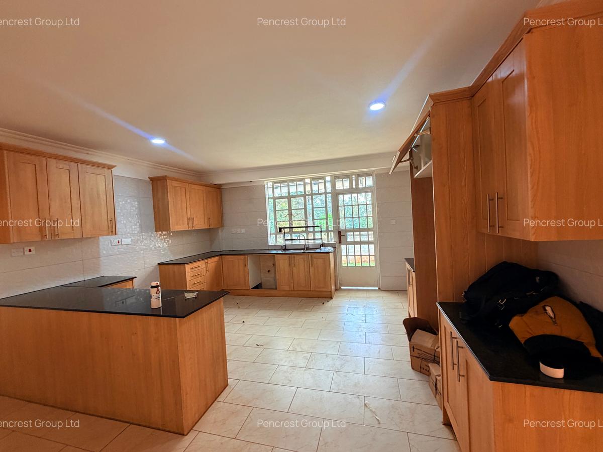 5 Bed House with En Suite at Runda - 9