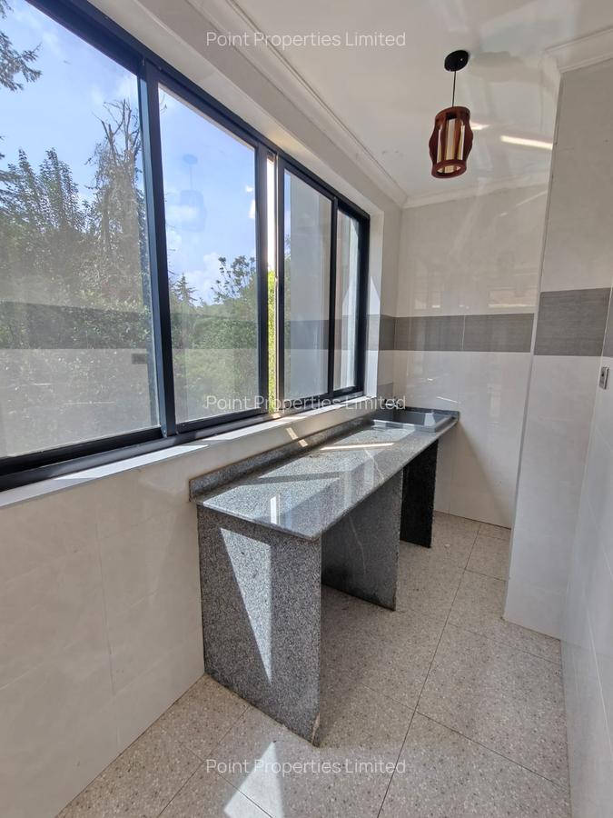 4 Bed Townhouse with En Suite in Karen - 7