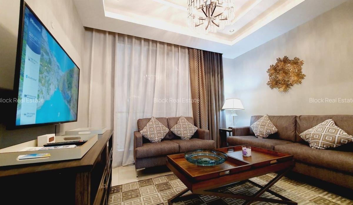 3 Bed Apartment with En Suite in Riverside - 14