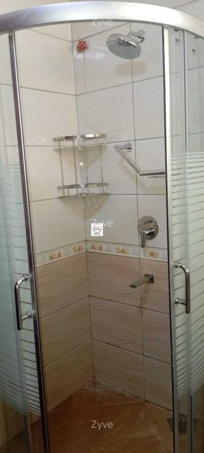 3 Bed House with En Suite at Lavington - 5