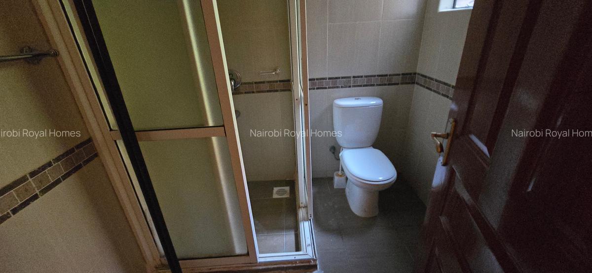 2 Bed Apartment with En Suite at Riverside Drive - 12