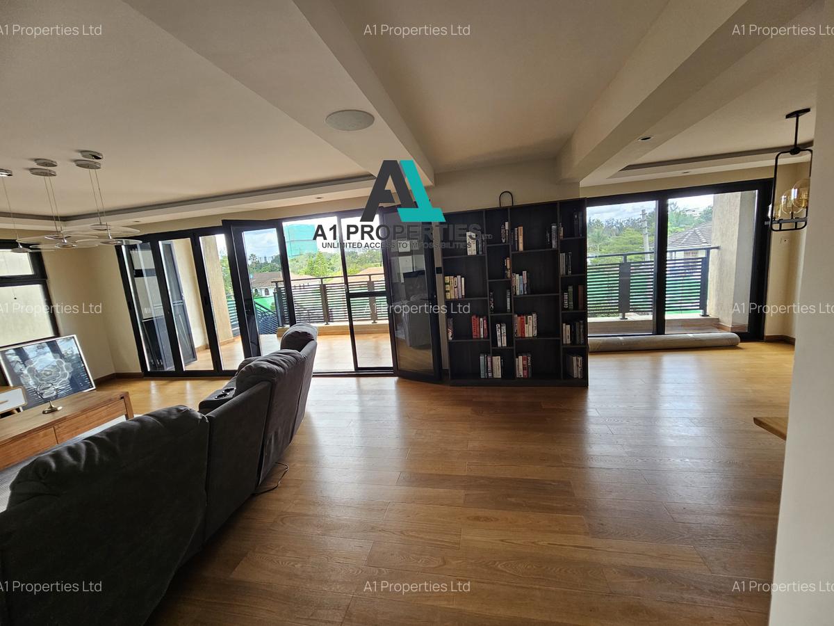 4 Bed Townhouse with En Suite in Lavington - 3