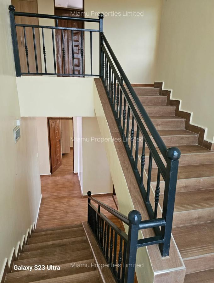 4 Bed House with En Suite at Karunguro - 13