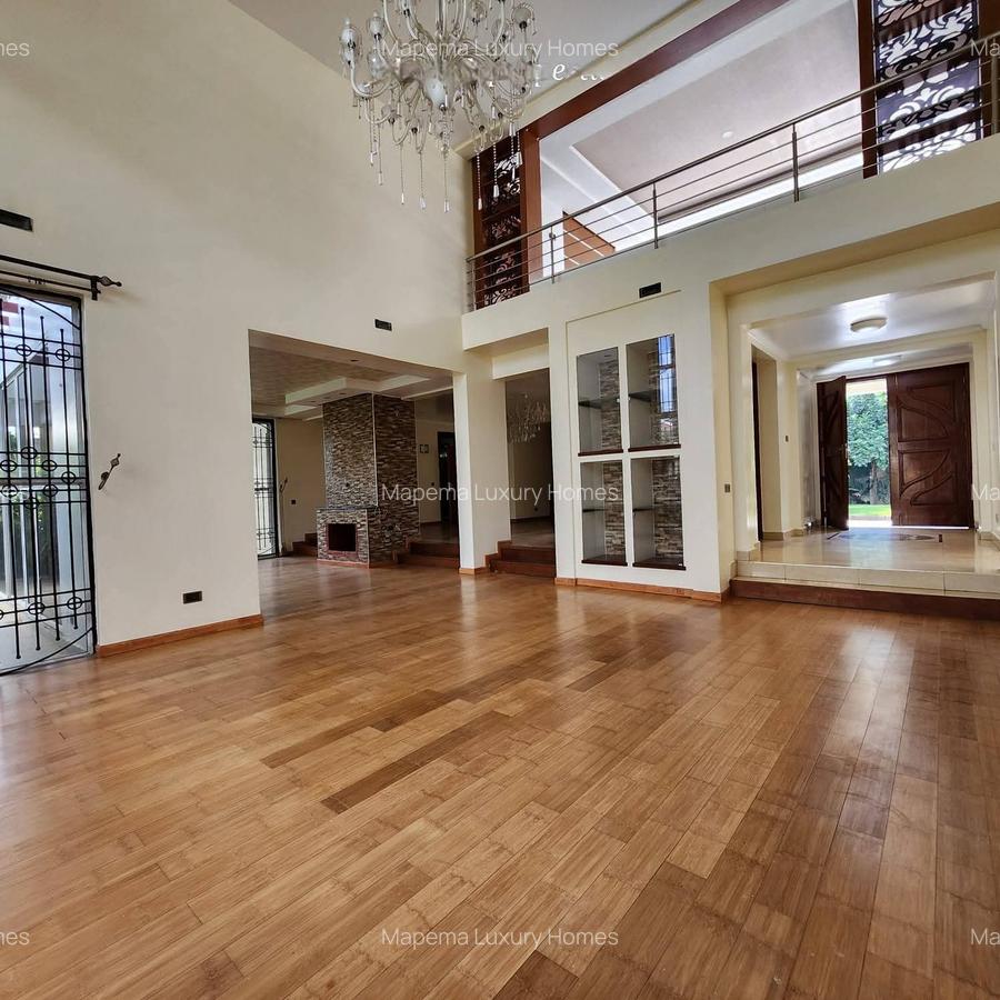 5 Bed House with En Suite at Hardy Area - 17