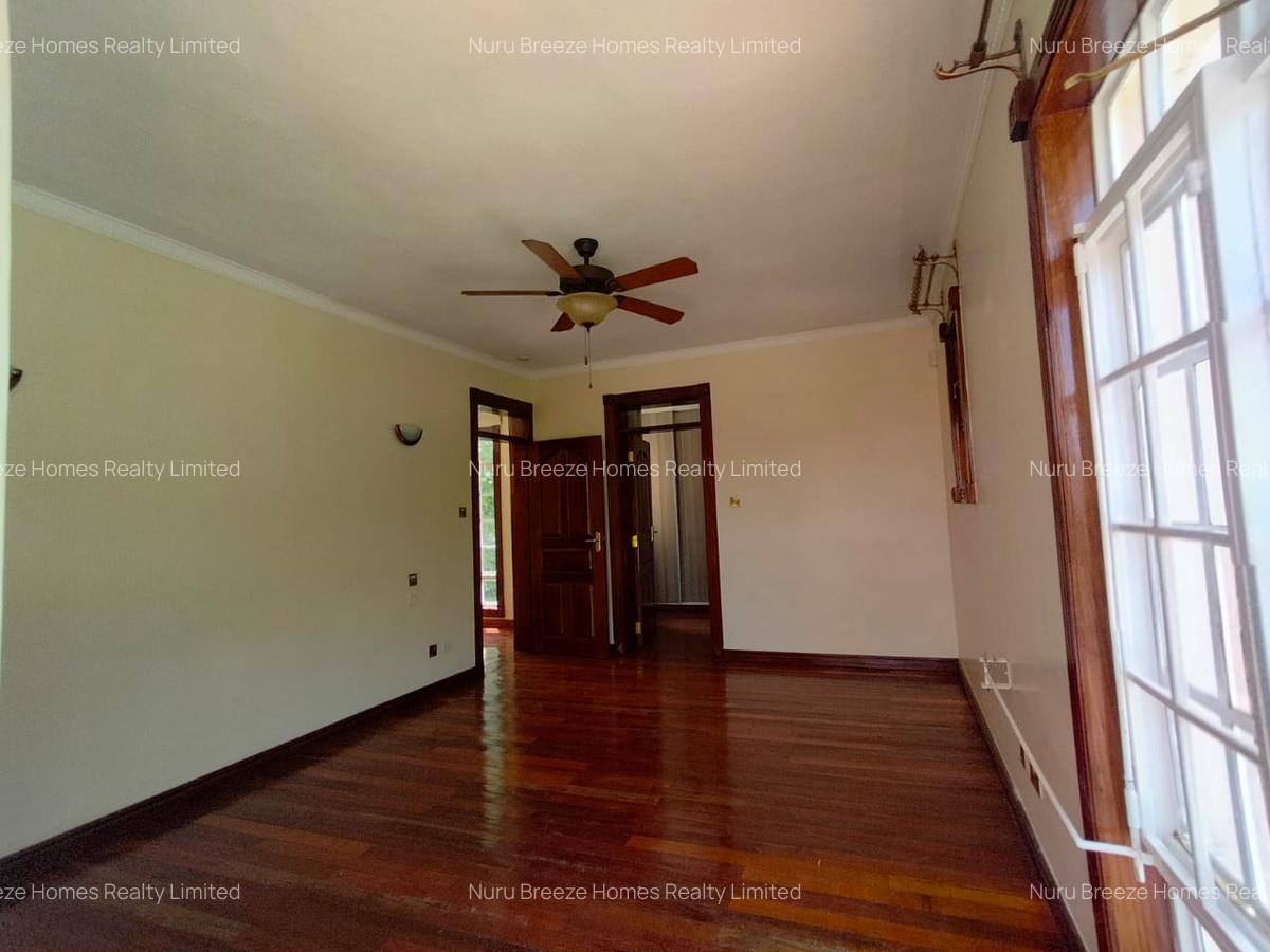 4 Bed Villa with En Suite in Kyuna - 19