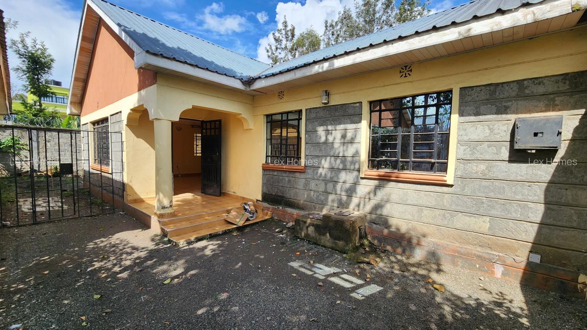 3 Bed House with En Suite at Oloika - 1