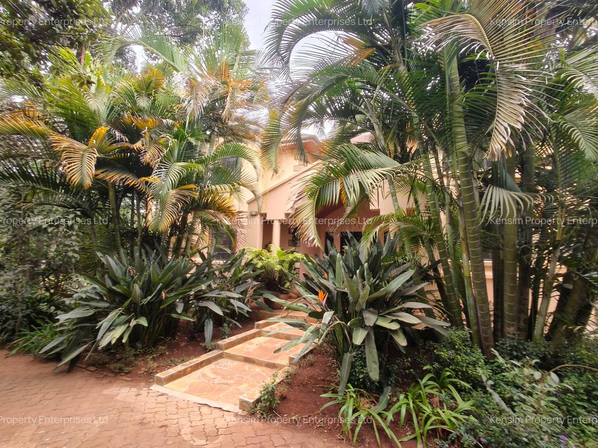 4 Bed Townhouse with En Suite in Runda - 2