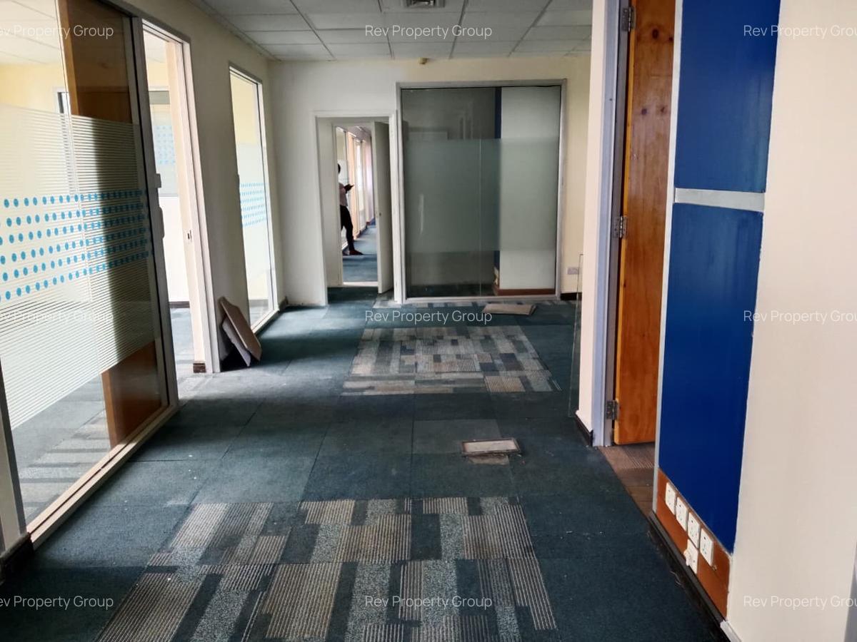 Office with Service Charge Included in Kilimani - 8