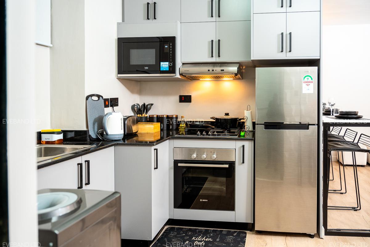 Furnished 1 Bed Apartment with En Suite at Westlands Road - 14