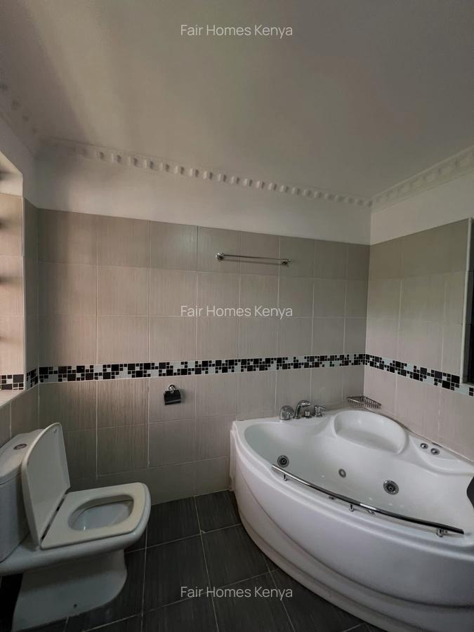 5 Bed Townhouse with En Suite at Convent Drive - 14