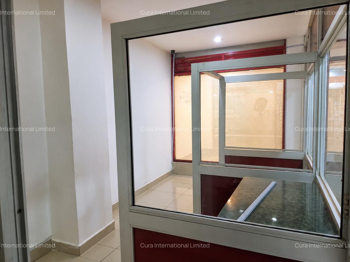 460 ft² Shop in Mombasa Road - 4