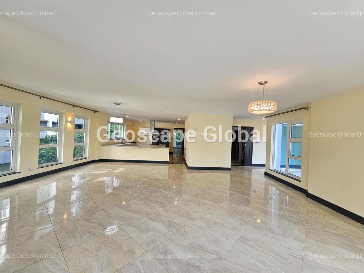 5 Bed Apartment with En Suite in General Mathenge - 6
