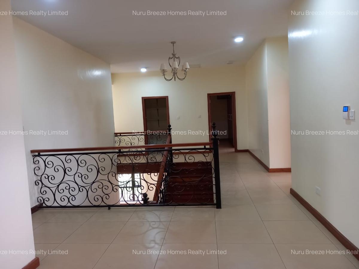 4 Bed Townhouse with En Suite in Runda - 15