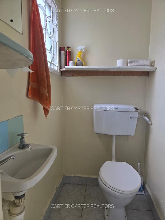 3 Bed House in Buruburu - 9