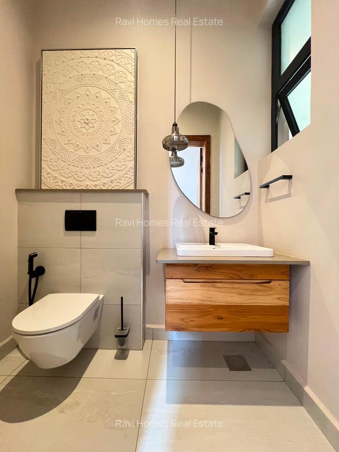 4 Bed Villa with En Suite at Nairobi - 19