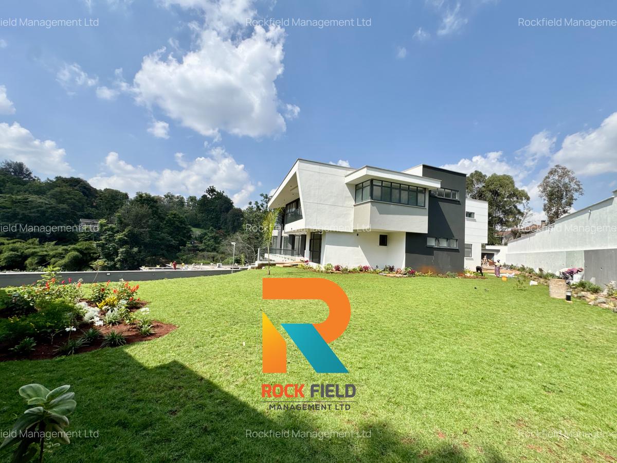 5 Bed Townhouse with En Suite at Off Redhill Road - 1