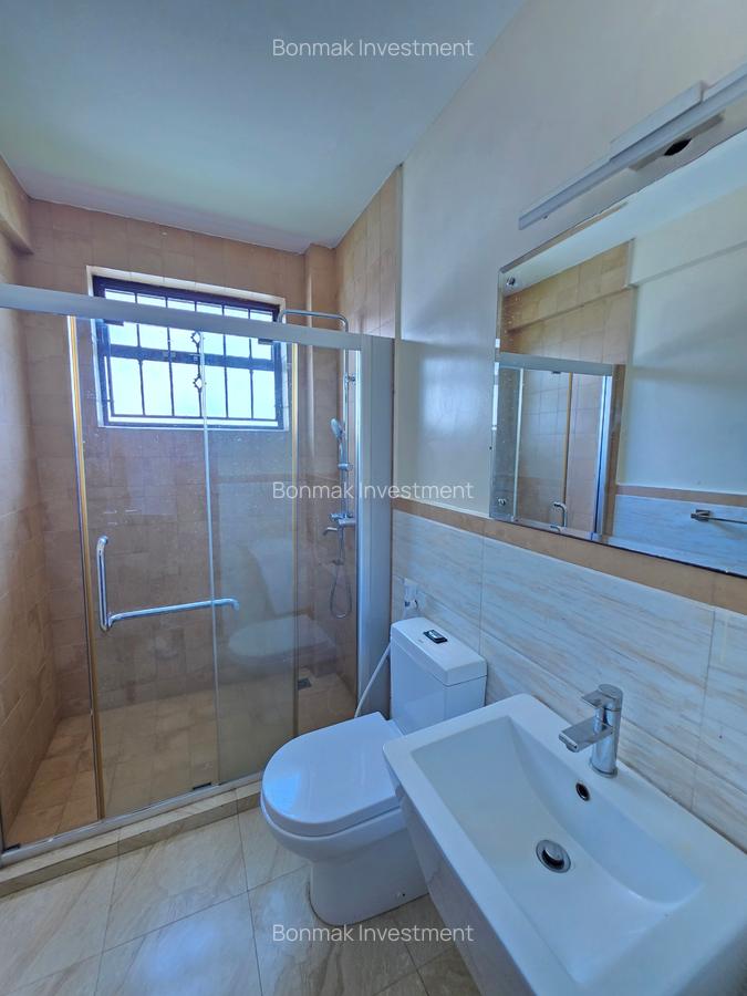 4 Bed Townhouse with En Suite at Lavington Green - 15