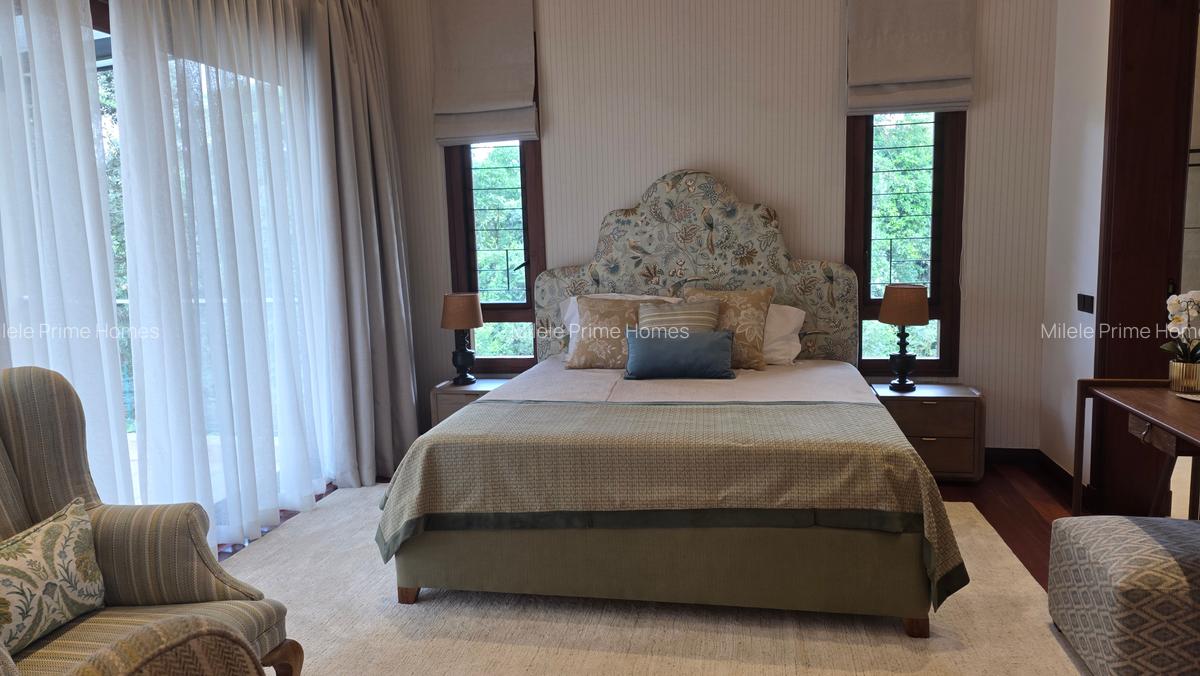 4 Bed Villa with En Suite at Tala Road - 18