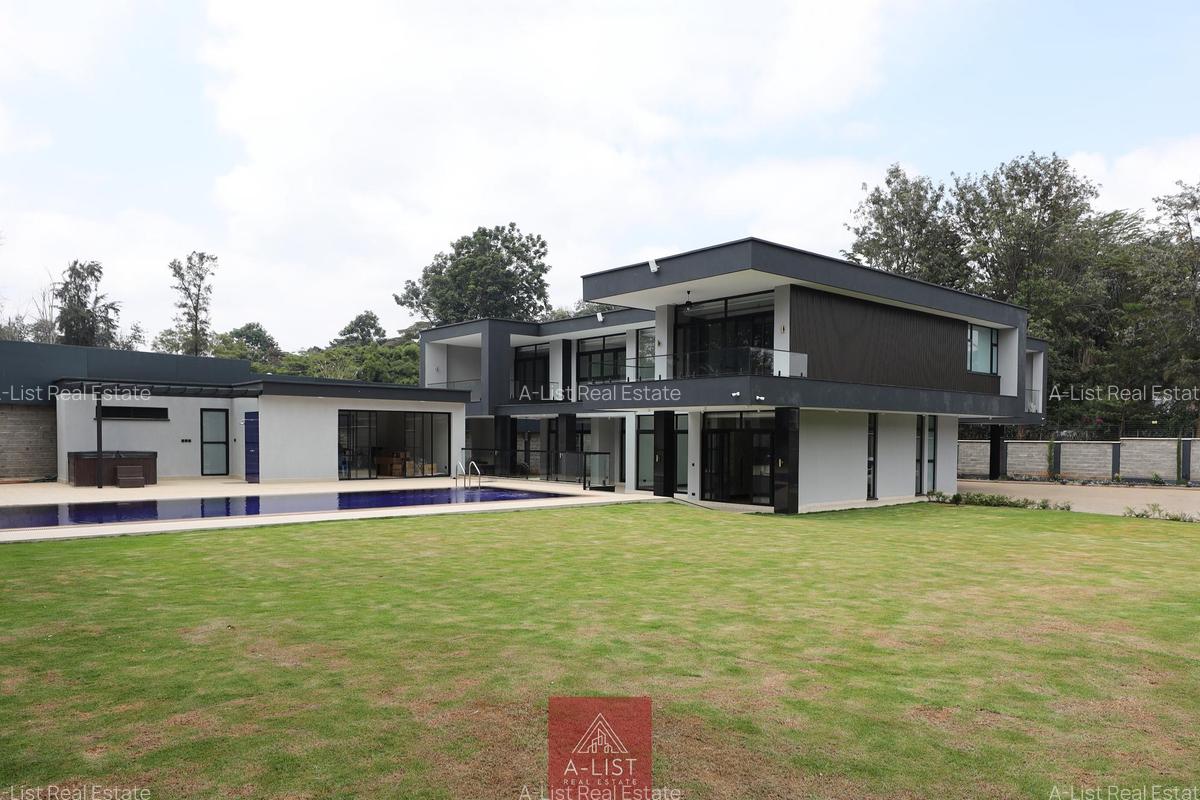 6 Bed Villa with En Suite at Nyari - 3