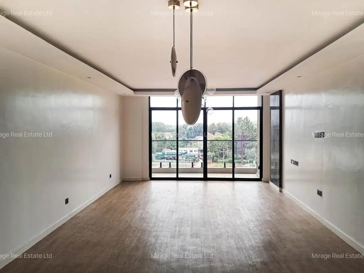 3 Bed Apartment with Swimming Pool in Brookside - 9