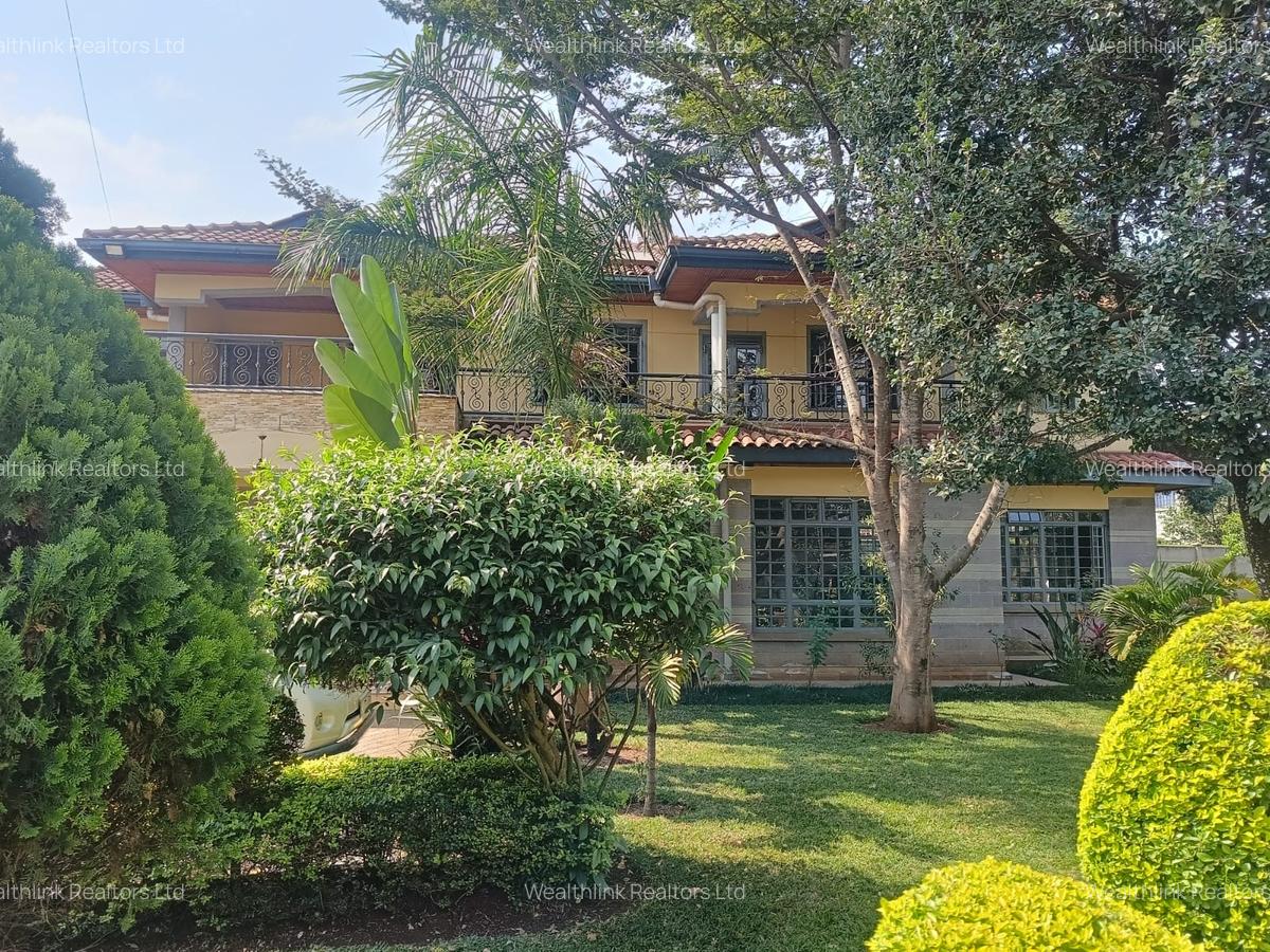 4 Bed House with En Suite at Runda - 1