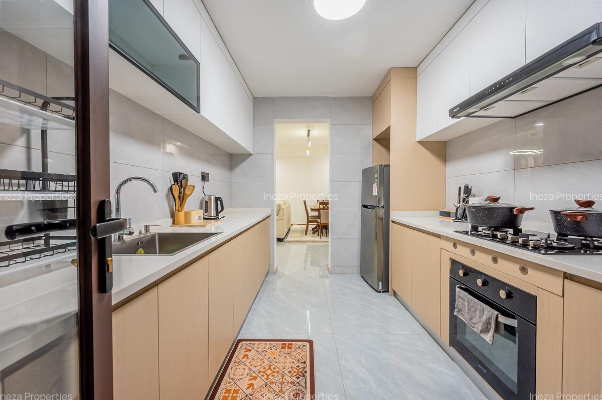 Furnished 2 Bed Apartment with En Suite in Riverside - 6