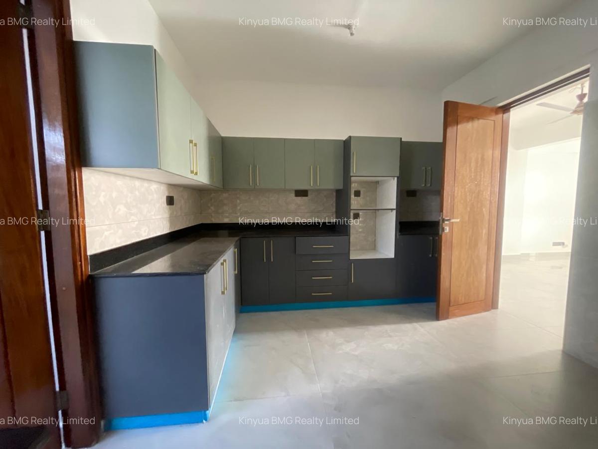 Serviced 3 Bed Apartment with En Suite in Nyali Area - 12