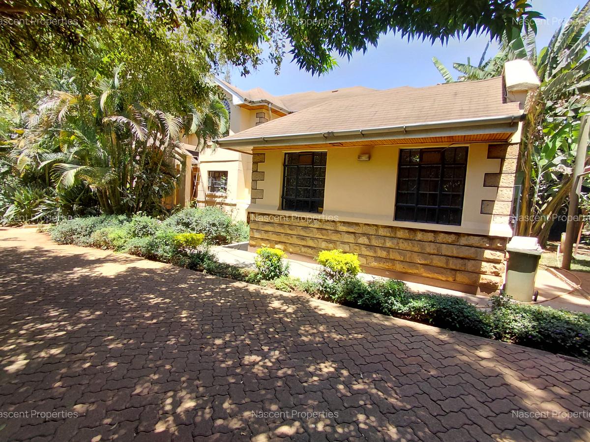 4 Bed Villa with En Suite in Runda - 2