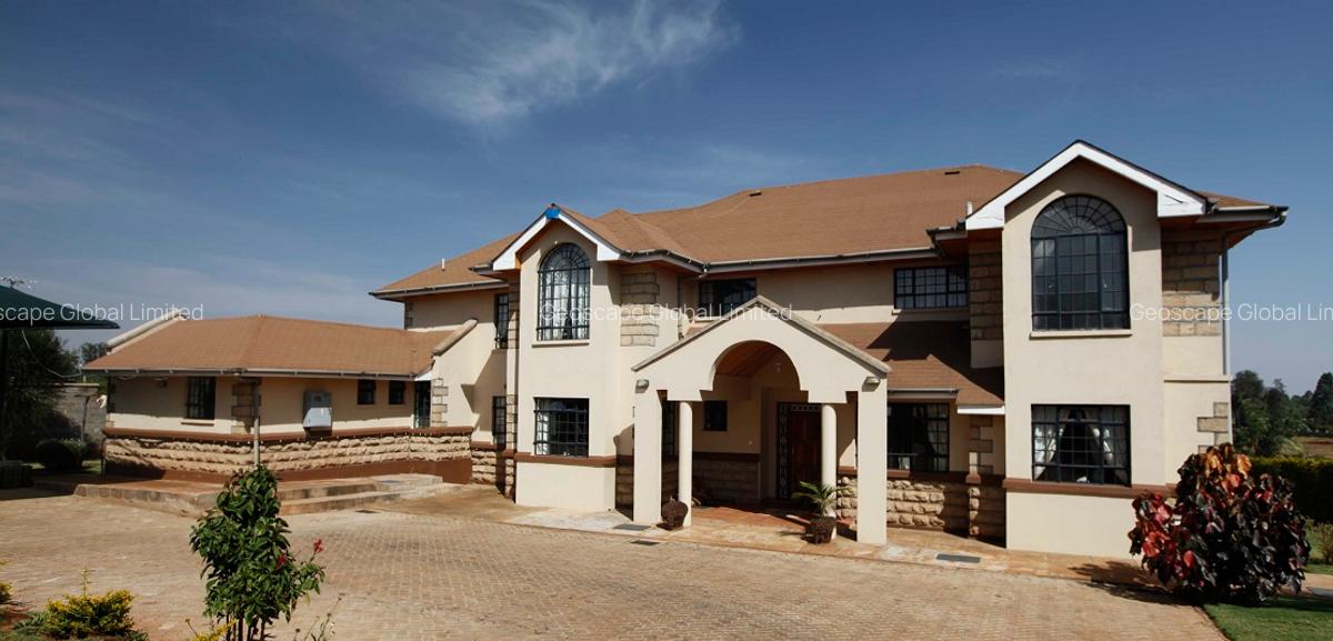 4 Bed Villa with En Suite in Runda - 2