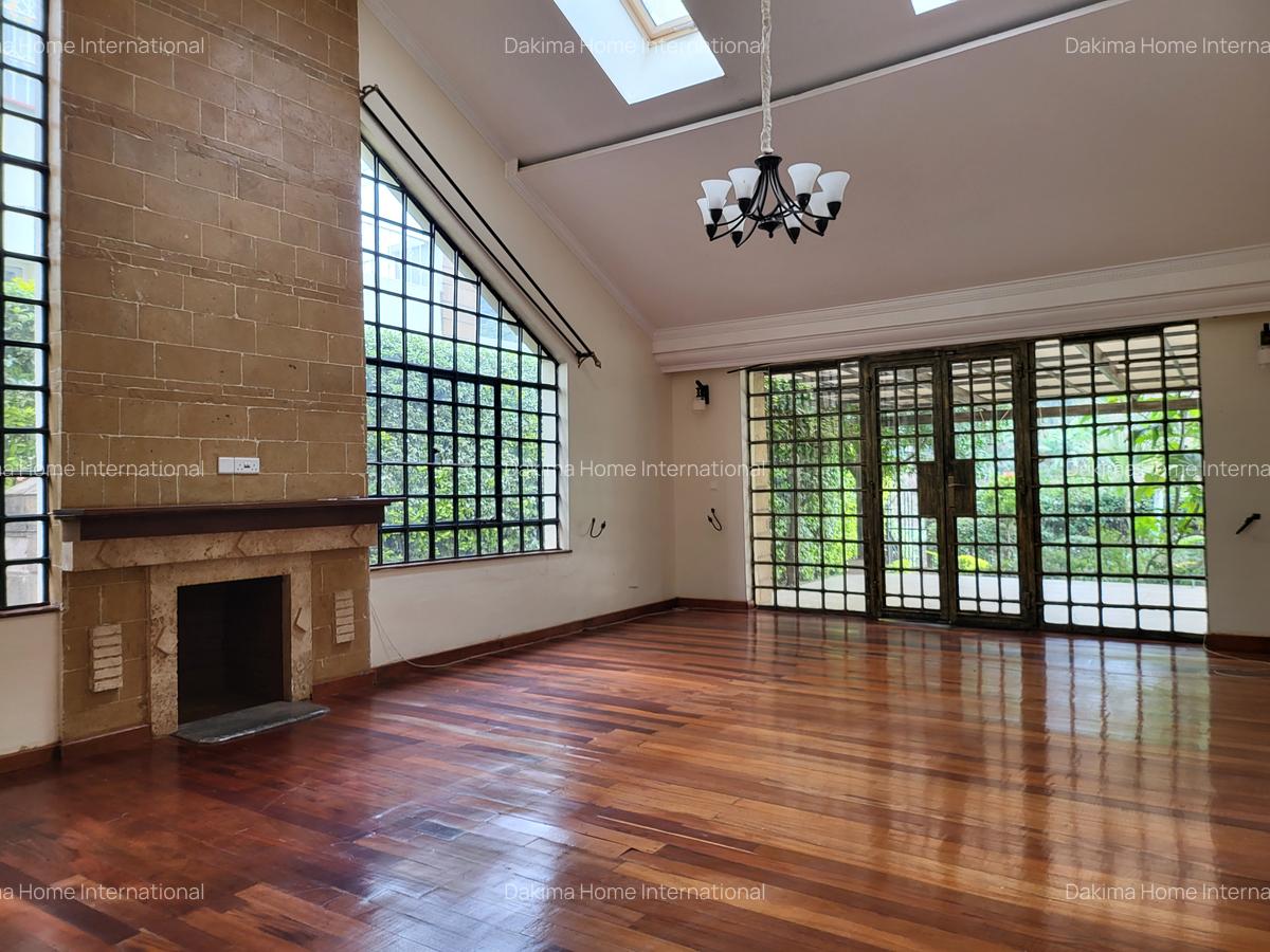 4 Bed Townhouse with En Suite in Kitisuru - 5