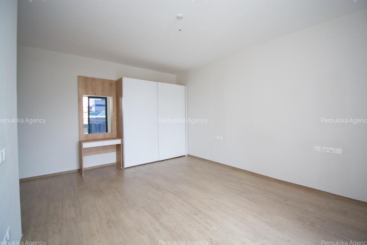 2 Bed Apartment with En Suite in Westlands Area - 15