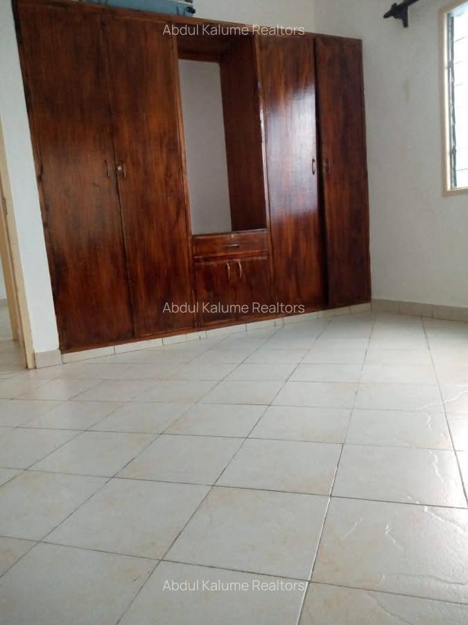 2 Bed House with En Suite at Bamburi - 17