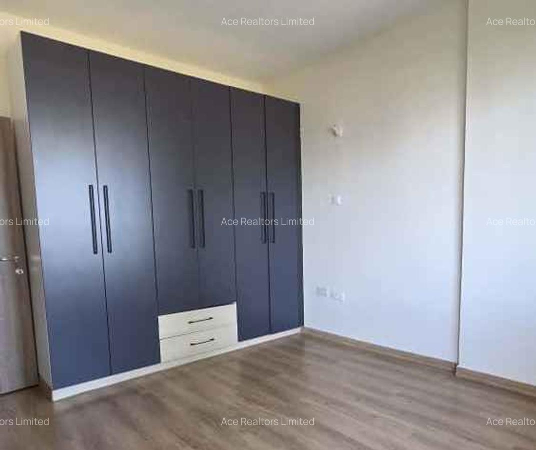 5 Bed Apartment with En Suite at Parklands - 7