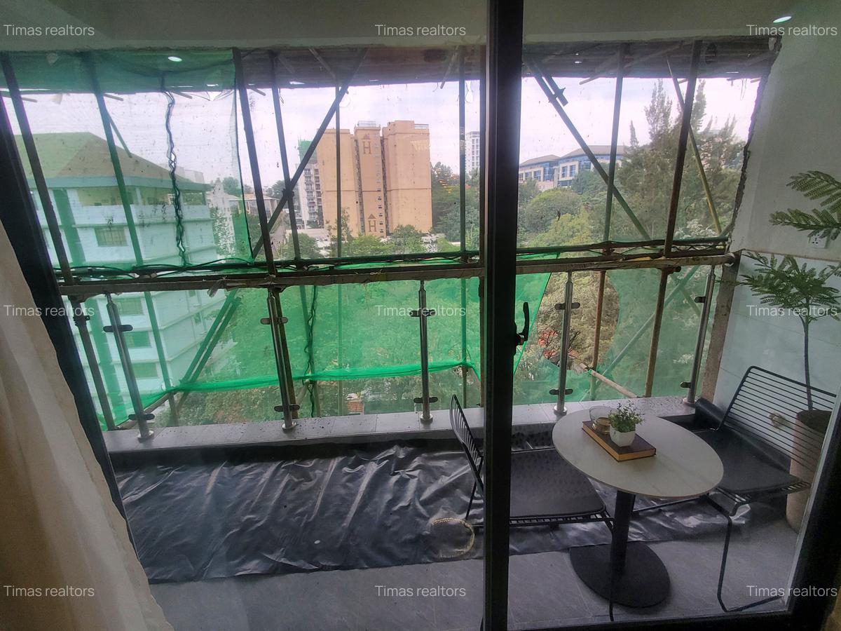 3 Bed Apartment with En Suite at Westlands - 4
