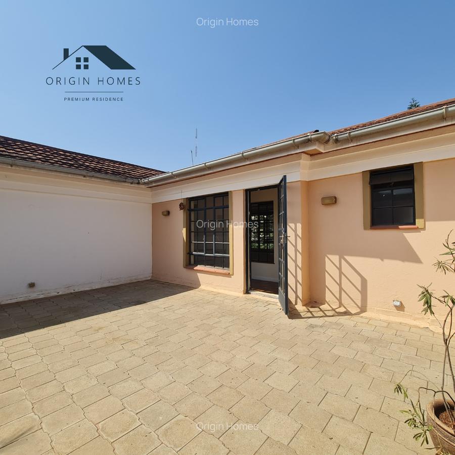 3 Bed Apartment with En Suite at Riverside Drive - 20