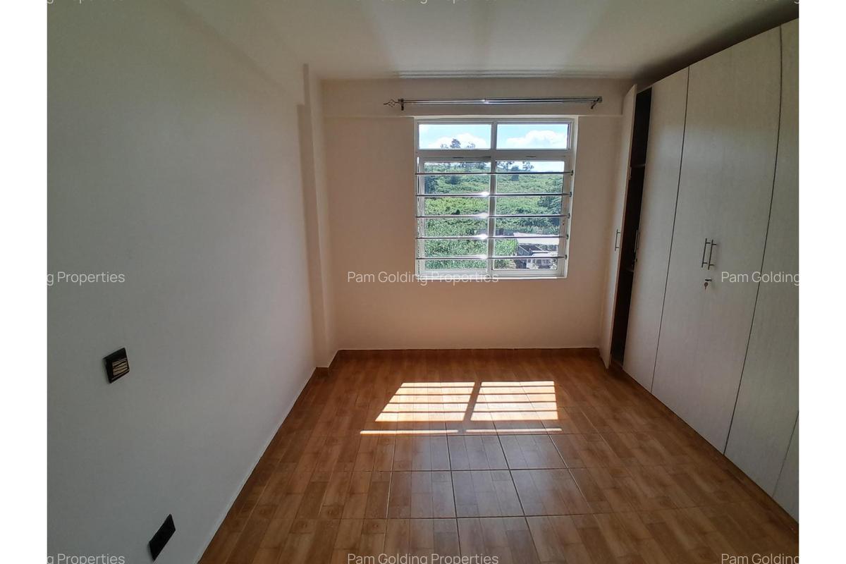 Serviced 3 Bed Apartment with En Suite at Kiambu Road - 4