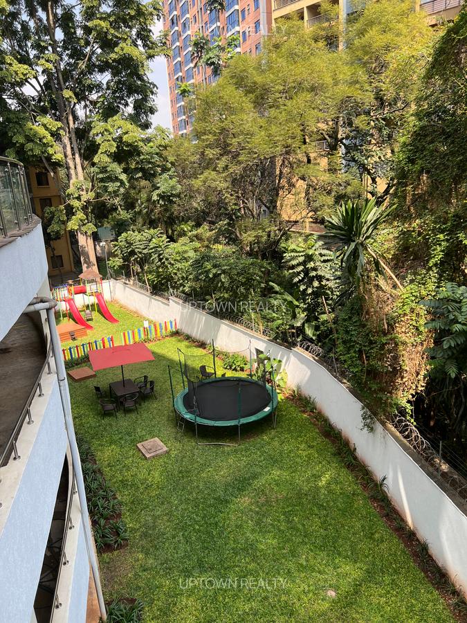 Serviced 3 Bed Apartment with En Suite at Riverside - 17