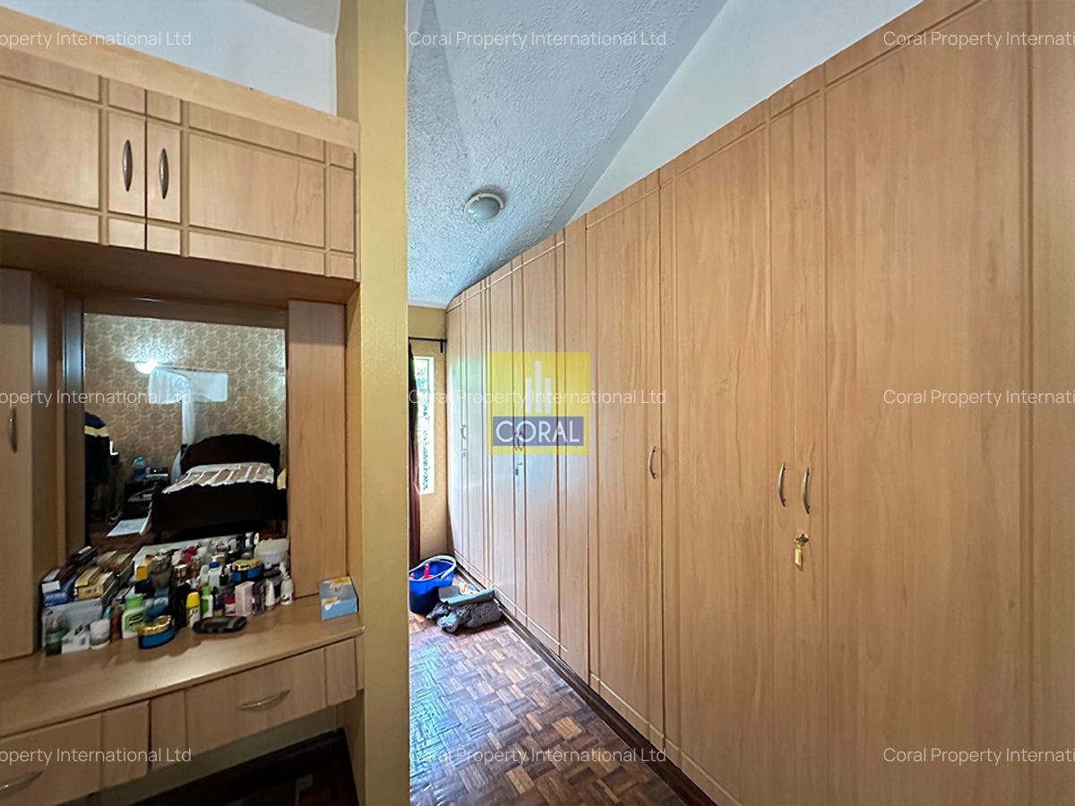 4 Bed Townhouse in Lavington - 15