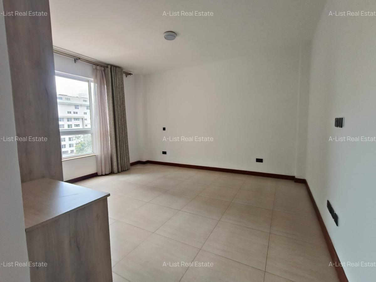 4 Bed Apartment with En Suite at General Mathenge - 4