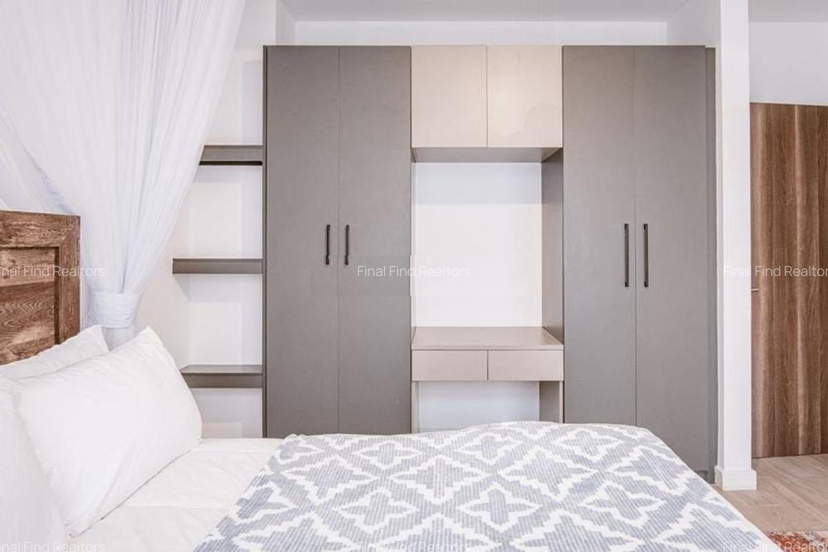 Furnished 4 Bed Apartment with En Suite in Runda - 14