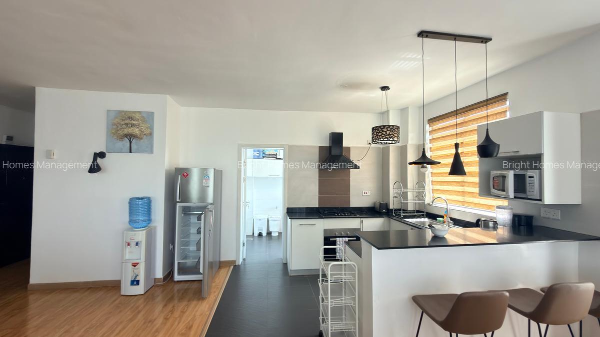 3 Bed Apartment with En Suite in Kilimani - 4